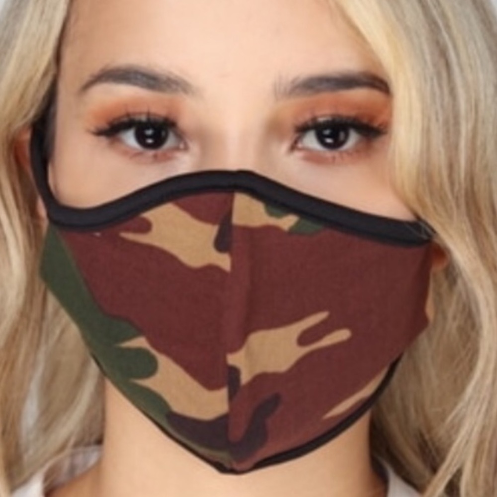 Unisex reusable brown camouflage face masks USA